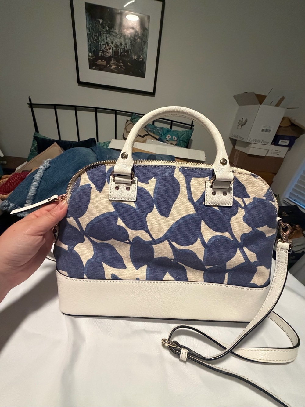 Kate Spade Wellesley Leaves
Canvas Rachelle Purse - Picture 2 of 16
